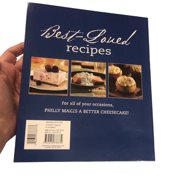 Philadelphia Cream Cheese Cookbook Soft Cover 255 Pgs Desserts Appetizer Dips - Picture 3 of 4